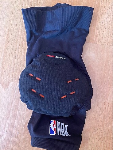 Basketbol dizliği