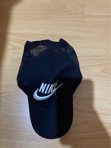 Şapka Nike