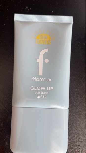 Flormar aydınlatıcı güneş kremi baz