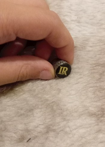 bisiklet Sinop kapağı LR yüzük markası ve yüzük dokuması.