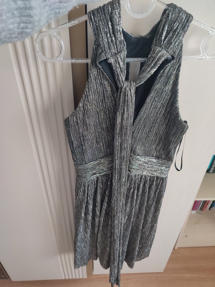 Metalik Gri Simli Abiye - Görsel 2