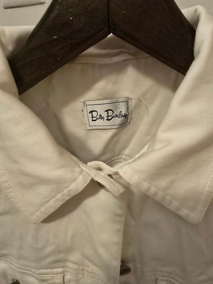 Düğmeli Beyaz Kadın Kot  Ceket - Görsel 2