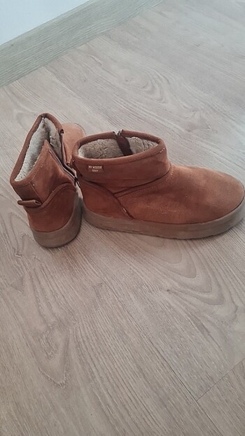 Zara kiz cocuk bot