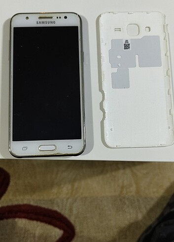 Samsung J5