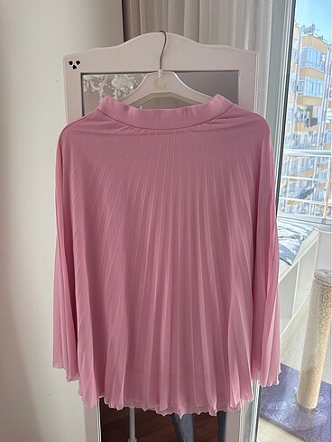 Pembe pileli etek