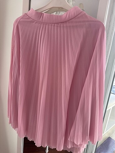 Bershka Pembe pileli etek