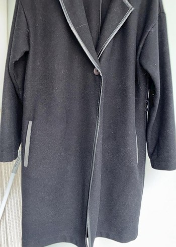 Siyah Uzun Kaban - Görsel 2