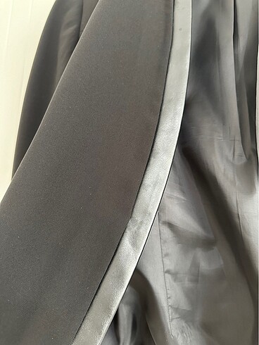 44 Beden İkiler marka siyah blazer ceket.