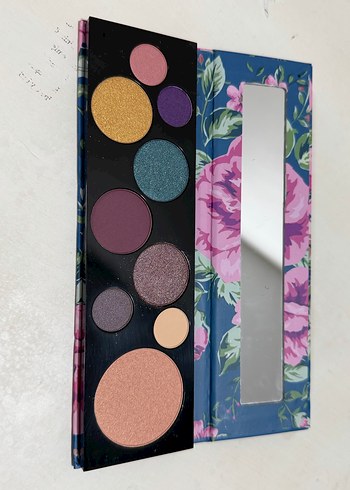 Essence Too Glam To Give A Damn Makyaj Paleti - Görsel 3