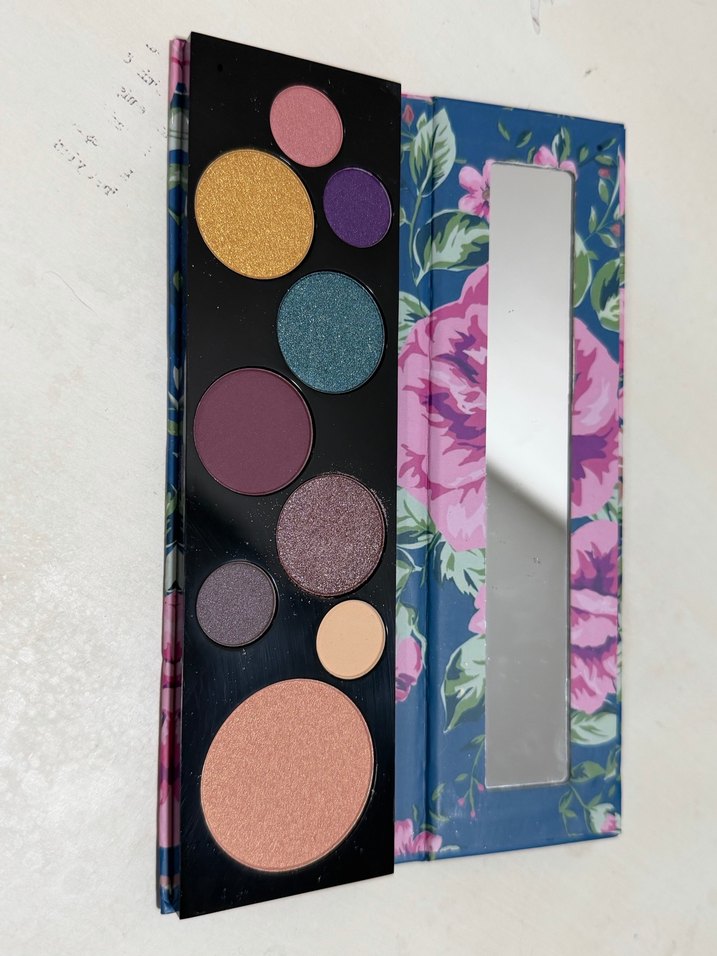 Essence Too Glam To Give A Damn Makyaj Paleti - Görsel 3