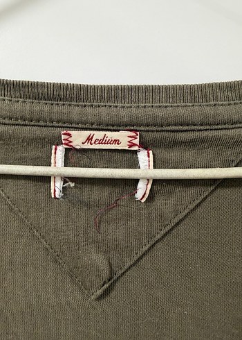 Tommy Hilfiger Haki V Yaka Uzun Kollu Tişört - Görsel 3