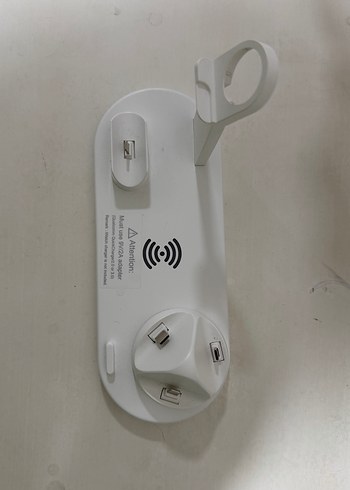 Beyaz Çoklu Telefon Şarj İstasyonu - Görsel 2