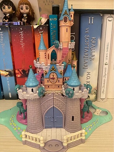 Polly pocket Disneyland şato