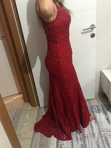 Kırmızı abiye