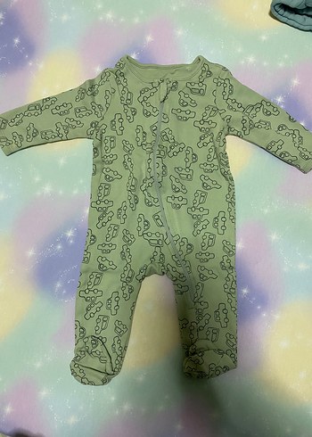 Pastel Yeşil Desenli Bebek tulumu - Görsel 2