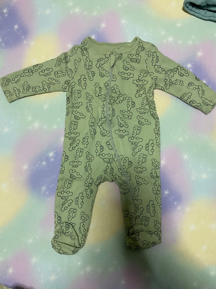Pastel Yeşil Desenli Bebek tulumu - Görsel 2