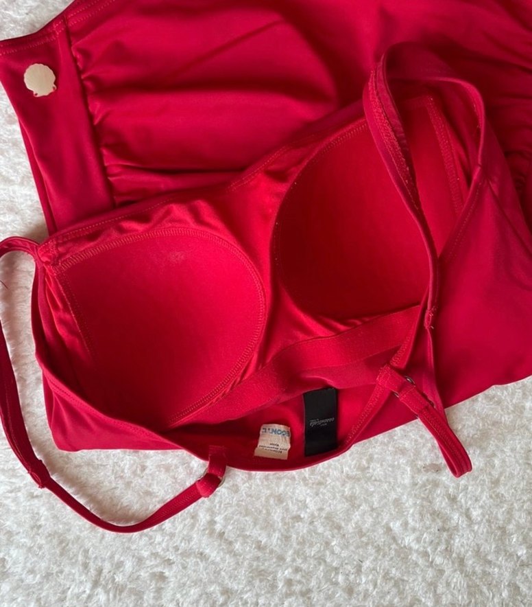 Parlak Kırmızı İnce Askılı Mayo - Görsel 5