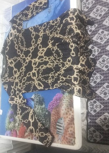 Zincir Desenli Siyah Uzun Kollu Kadın Bluz - Görsel 2