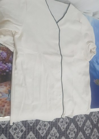 Beyaz Çizgili kadın gecelik - Görsel 2