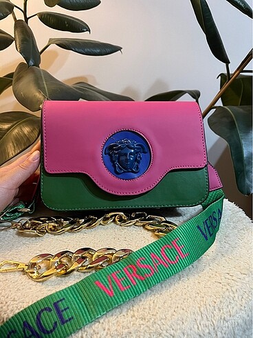 Beden Versace