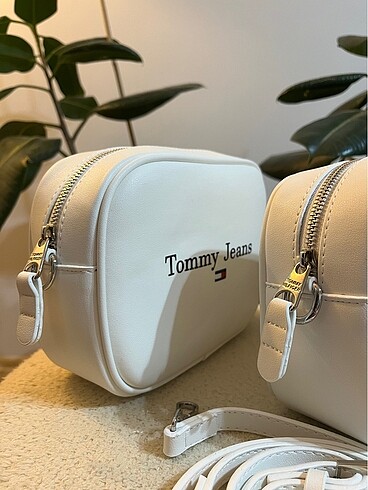 Tommy Hilfiger Beyaz çanta