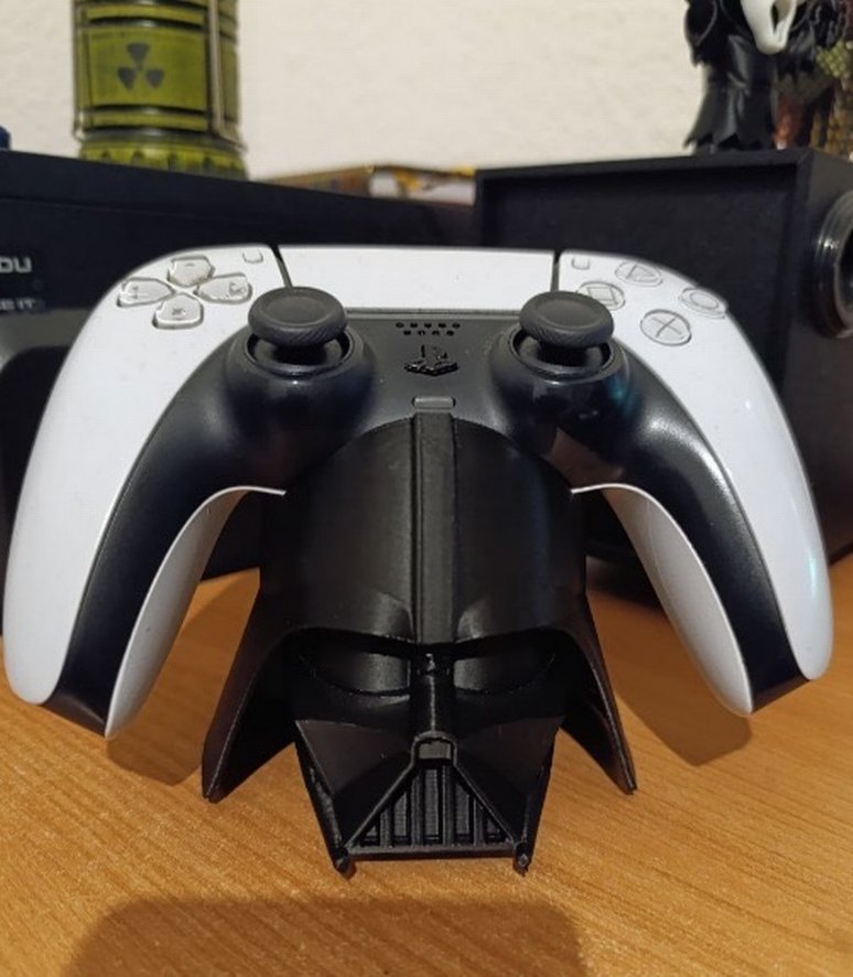 Darth Vader Temalı PlayStation Kumanda Tutucu - Görsel 2