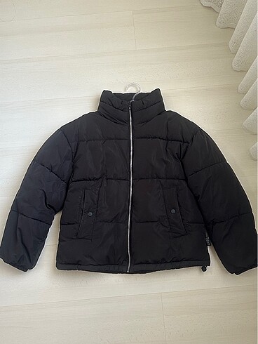 Pull and Bear PULL&BEAR şişme mont