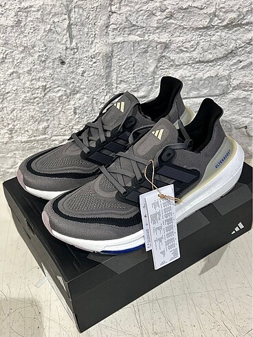Adidas Ultraboost Lite