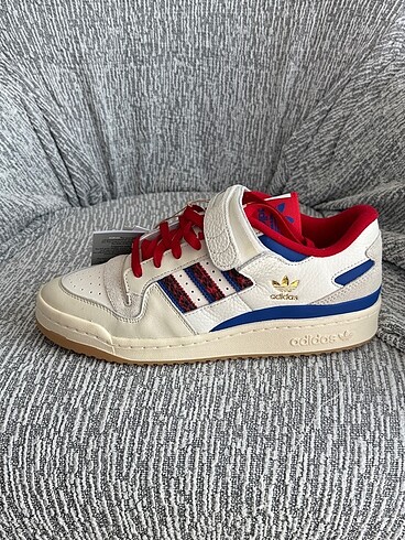 Forum Low