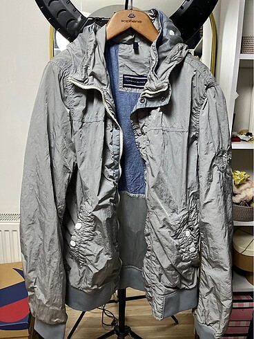Tomy hilfiger
