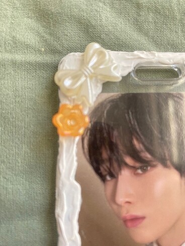 Photo card holder