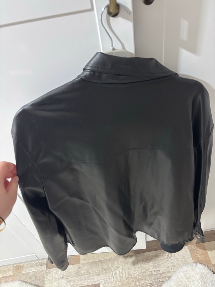 Düğmeli Siyah Deri Kadın Ceket - Görsel 3