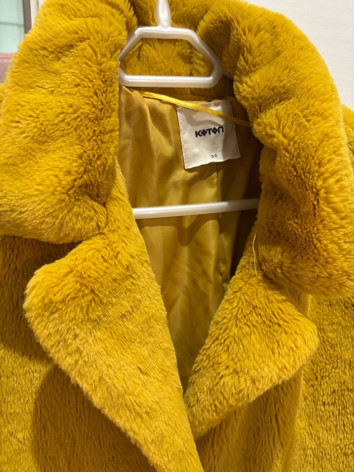 Koton Sarı kürk - Görsel 4