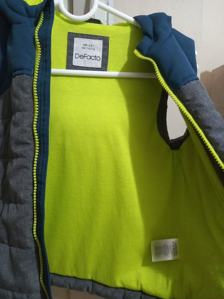 erkek çocuk şişme mont - Görsel 3