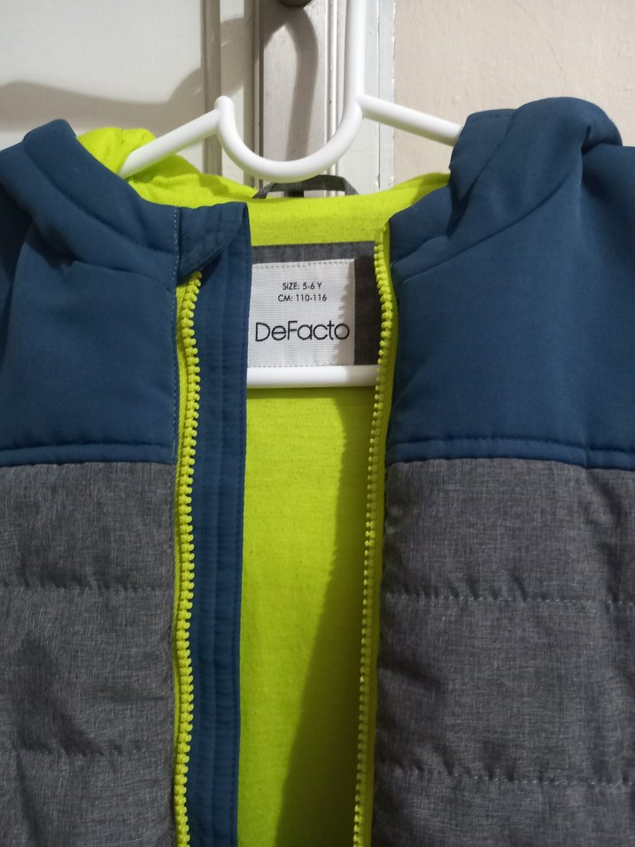 erkek çocuk şişme mont - Görsel 2