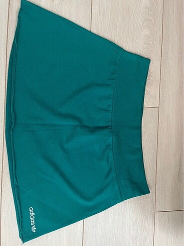 Orjinal adidas mini etek