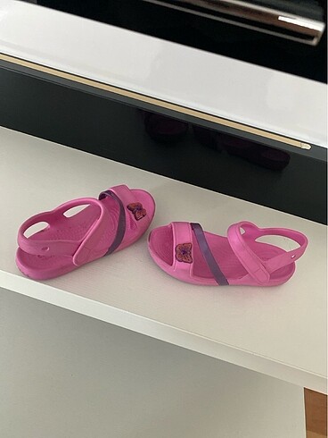 32 Beden Crocs babet