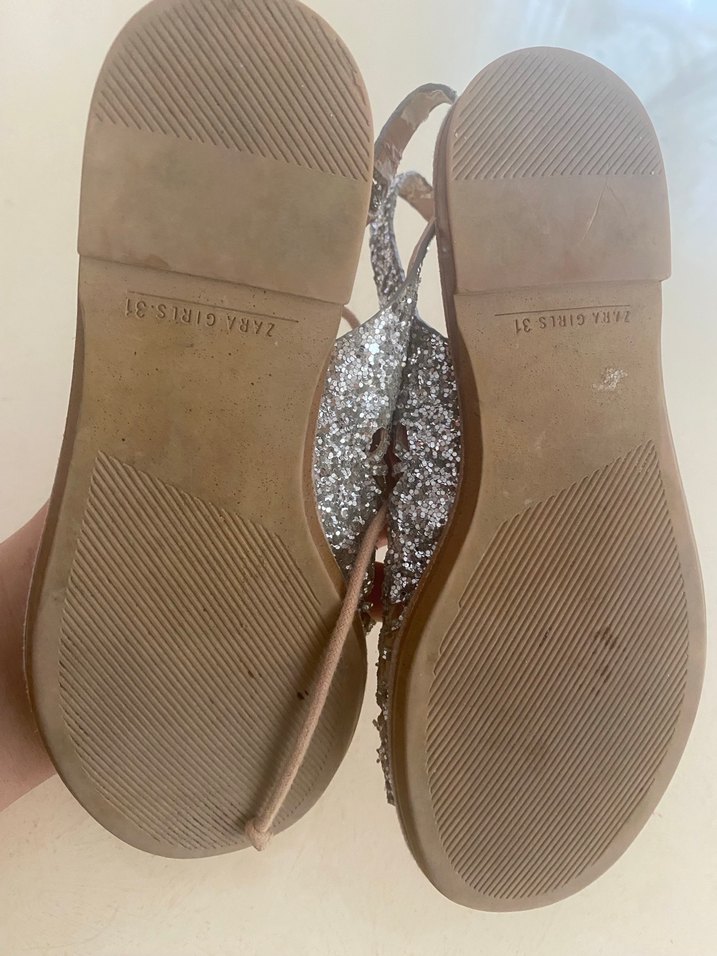 Parlak sandalet - Görsel 3