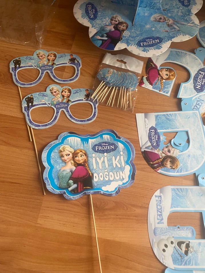 Elsa Frozen Temalı Parti Seti - Görsel 4