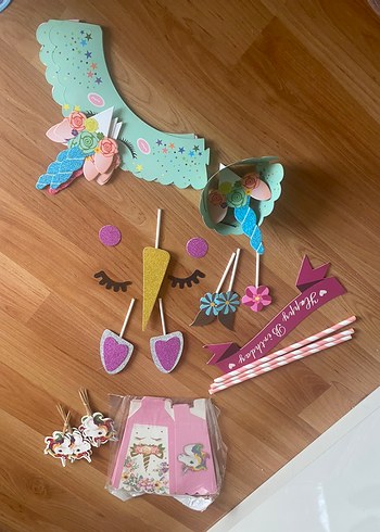 Pembe Unicorn Temalı Parti Seti - Görsel 4