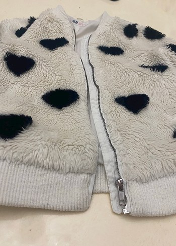 Kız Çocuk Beyaz Kalp Desenli Peluş Ceket - Görsel 2