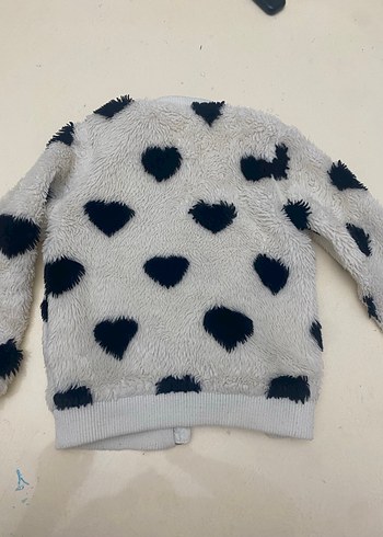 Kız Çocuk Beyaz Kalp Desenli Peluş Ceket - Görsel 4