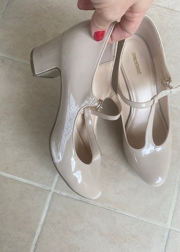 Bej Rugan Tokalı  Topuklu  Kadın Ayakkabı - Görsel 6