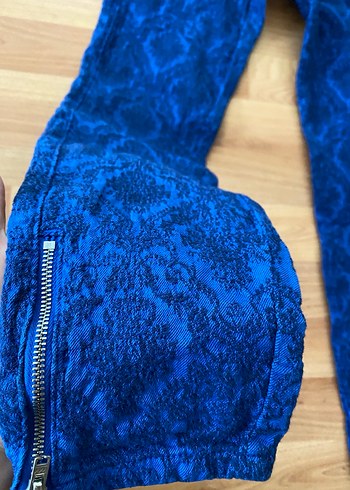 Desenli kot pantolon - Görsel 2