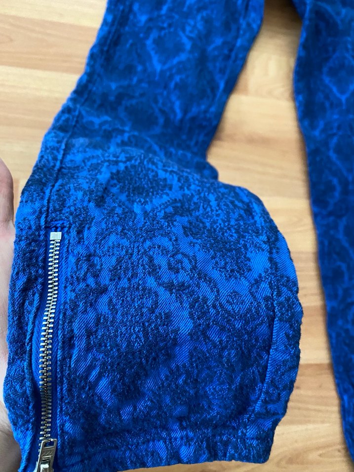 Desenli kot pantolon - Görsel 2