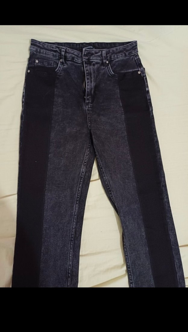 Kadın Siyah Batik Desenli Kemerli Denim Pantolon - Görsel 4