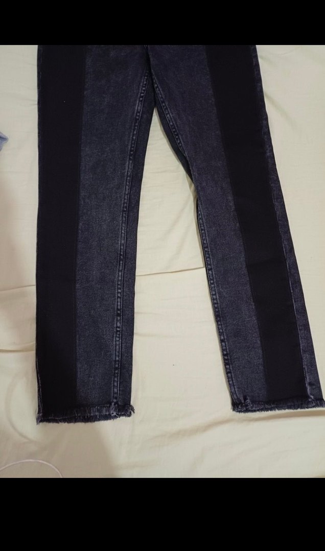 Kadın Siyah Batik Desenli Kemerli Denim Pantolon - Görsel 2