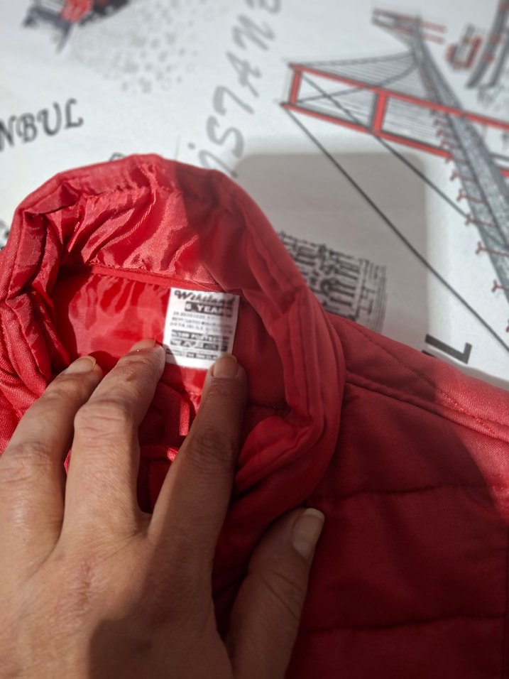 Kırmızı Parlak Fermuarlı  Yelek - Görsel 2