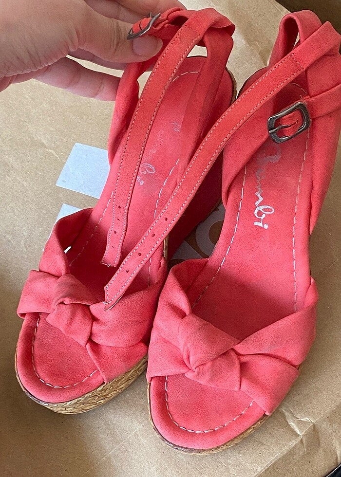 Dolgu topuk sandalet - Görsel 2