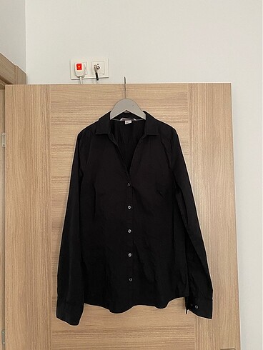 H&M siyah gömlek